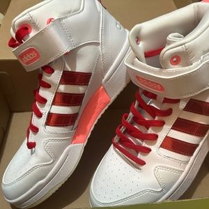 *Brand New* Adidas post move mids